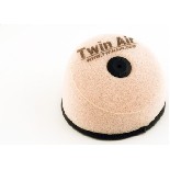 Zvodn vzduchov filtr / nhradn vzduchov filtr Pna pro PowerFlow Kit TwinAir
Sebelep filtr na svt neme plnit svou funkci, pokud tsnn skky vzduchovho filtru netsn.
Sady Powerflow od spolenosti Twin Air zajiuj nepropustn a spolehliv uchycen dky tuhmu, lehkmu hlinkovmu krytu, kter nahrazuje tenk plastov kryt, a hlinkov prub s gumovm tsnnm, kter se pevn piroubuje ke skni vzduchovho filtru.
Sady Powerflow pro tykolky jsou pizpsobeny kad jedinen aplikaci pro lep proudn vzduchu a lep tsnic plochu.