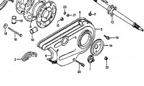 ZADN KOLO (A) AXLE @ CHAIN CASE 79-83